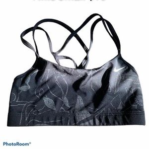Nike sports bra